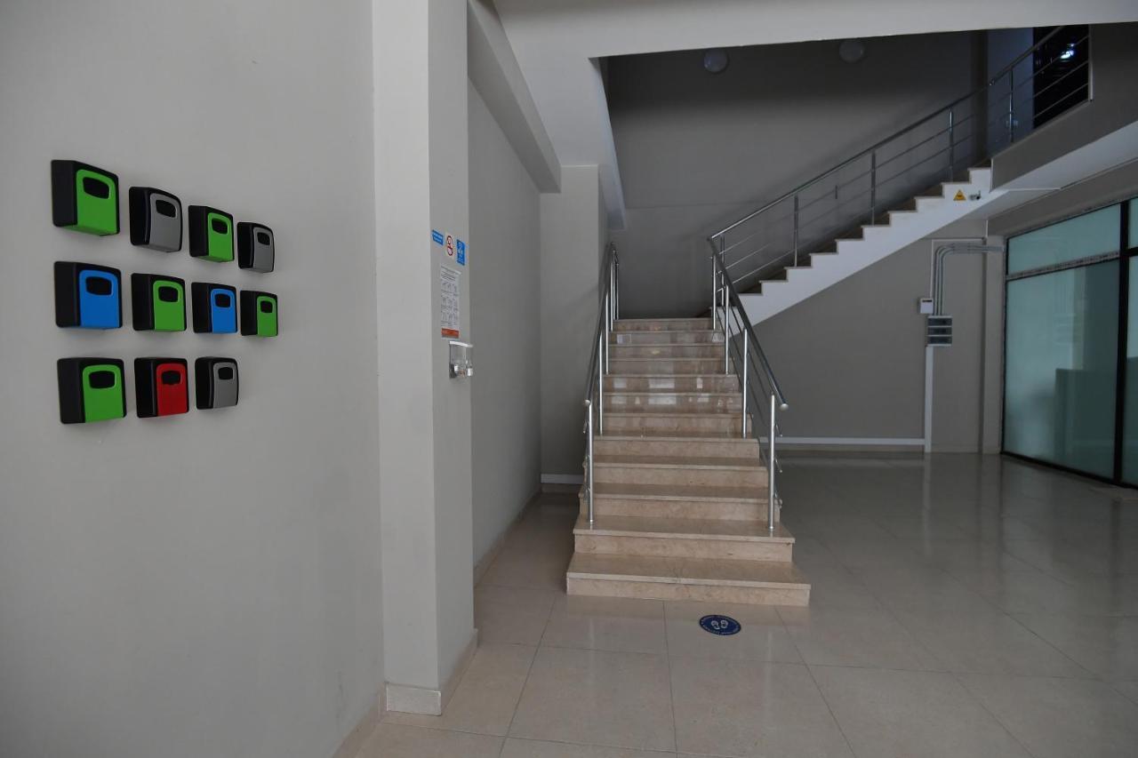 Capsuleplus Saburtalo Tbilisi Exterior photo